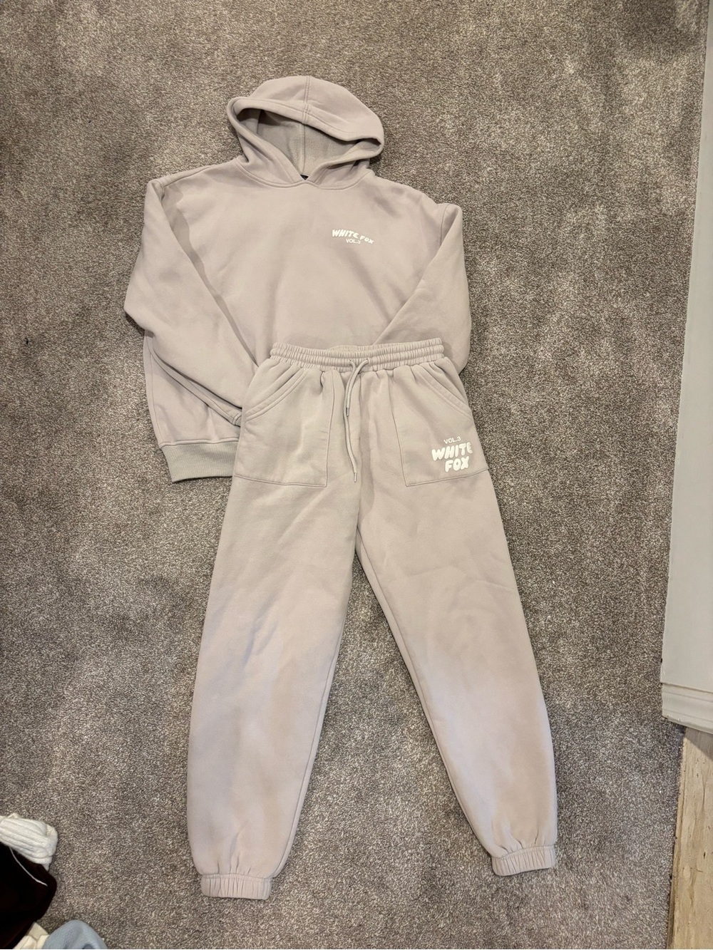 White Fox Boutique Taupe Gray Hooded Sweatshirt & Joggers Sweatset